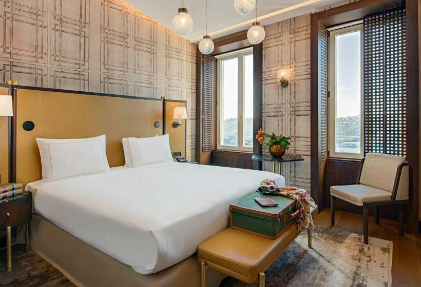 キングサイズベッド、ビュー付きデラックスルーム, The Galata Istanbul Hotel Mgallery