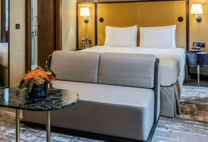 Deluxe Room King Bed & Views, The Galata Istanbul Hotel Mgallery