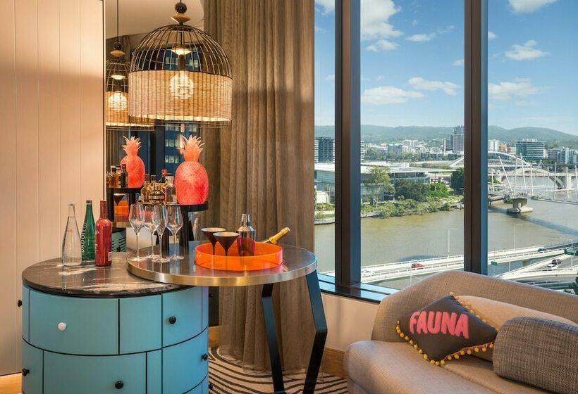 חדר סטנדרט שתי מיטות זוגיות, W Brisbane