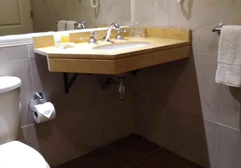 ビジネスルーム, Howard Johnson Hotel Rinconada De Los Andes