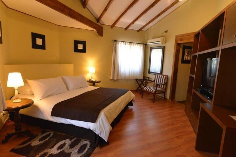 Номер бизнес-класса, Howard Johnson Hotel Rinconada De Los Andes