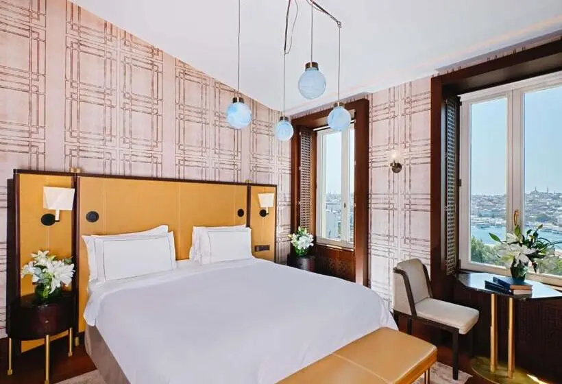 Junior Suite King Bed, The Galata Istanbul Hotel Mgallery