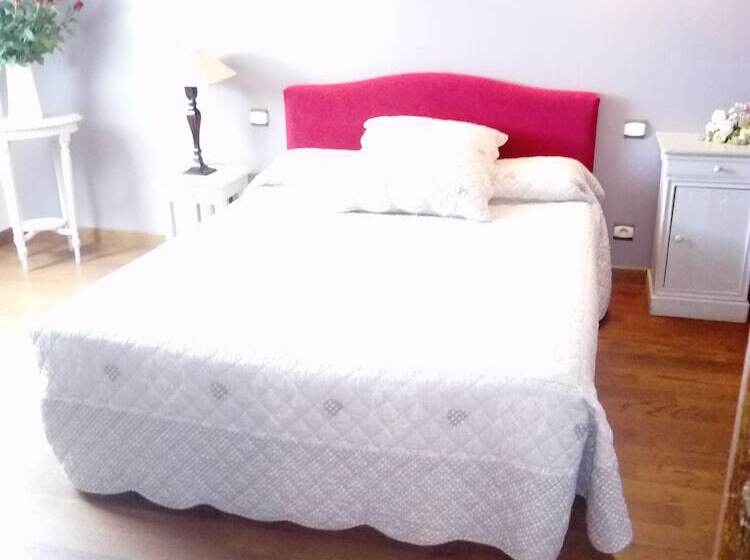 コンフォートルーム, 7 , Le Haut Montrayé