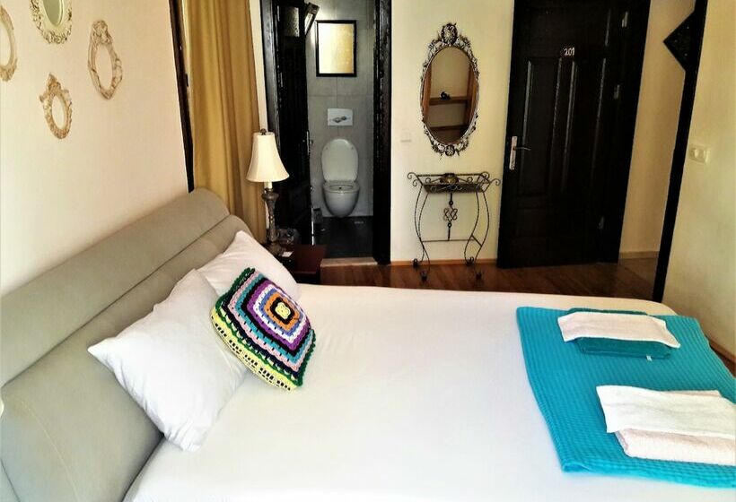 Budget Værelse, Smyrna Pansiyon