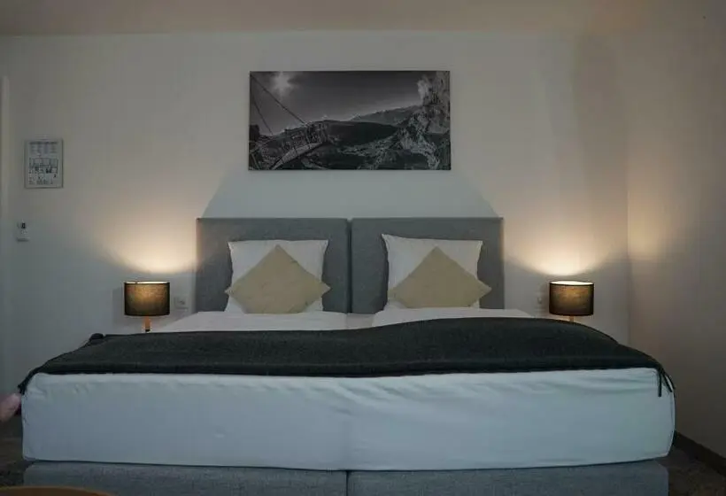 سوییت جونیور, De France by Thermalhotels