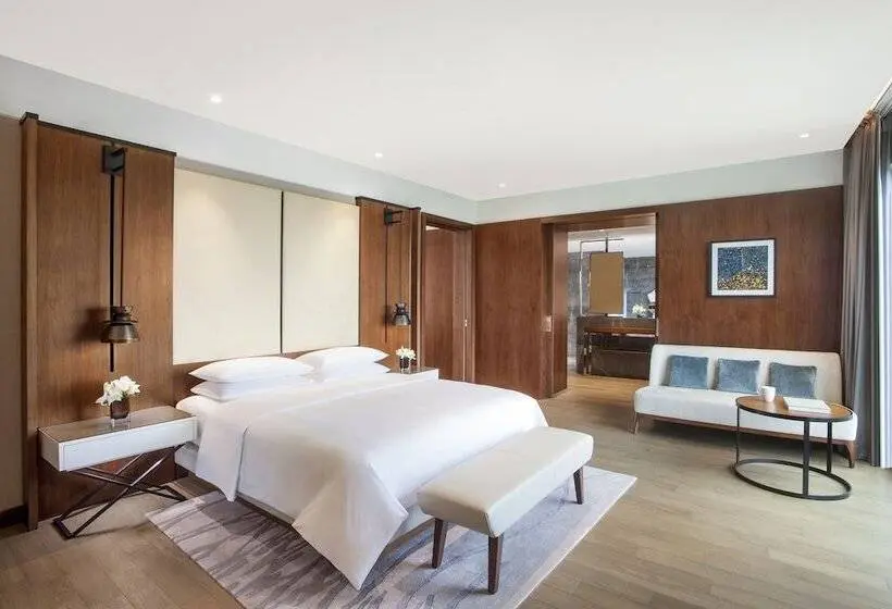 エクゼクティブスイート, Grand Hyatt Kochi Bolgatty