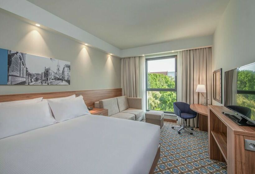 חדר משפחתי, Hampton By Hilton Oswiecim