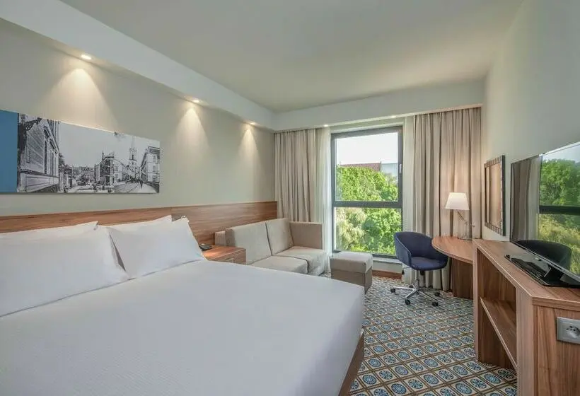 ファミリールーム, Hampton By Hilton Oswiecim