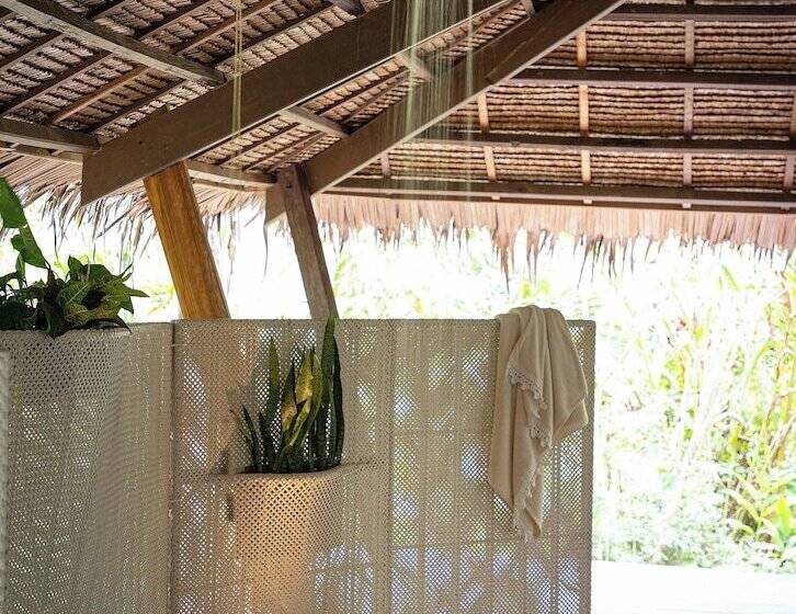 ویلای دلوکس 1 خوابه با چشم‌انداز دریا, Nay Palad Hideaway   All Inclusive