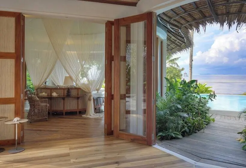 ویلا دلوکس 3 خوابه, Nay Palad Hideaway   All Inclusive