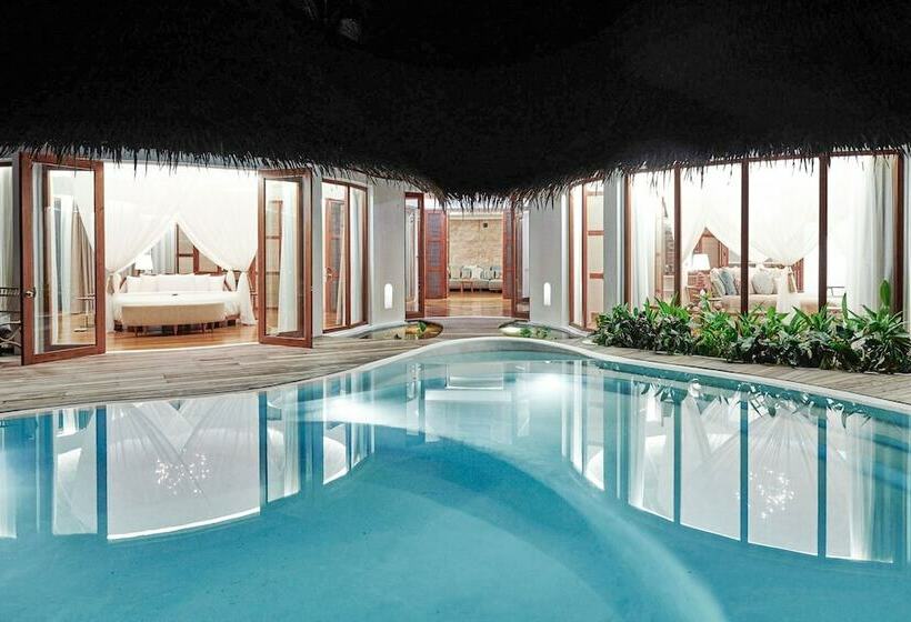 ویلا دلوکس 3 خوابه, Nay Palad Hideaway   All Inclusive