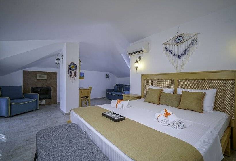 غرفة ديلوكس رباعية, Savana Butik Otel