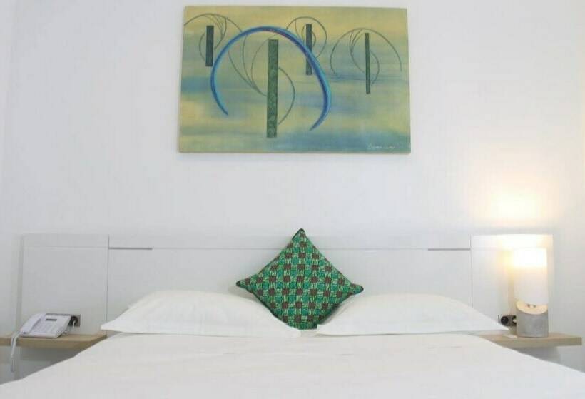 اتاق استاندارد, Ahoefa King Salomon Garden