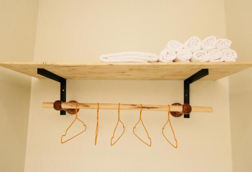 Семейный Номер, Blue Diamond Hostel