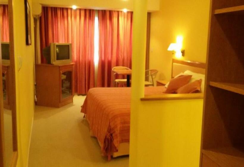 חדר סטנדרט, Colonos