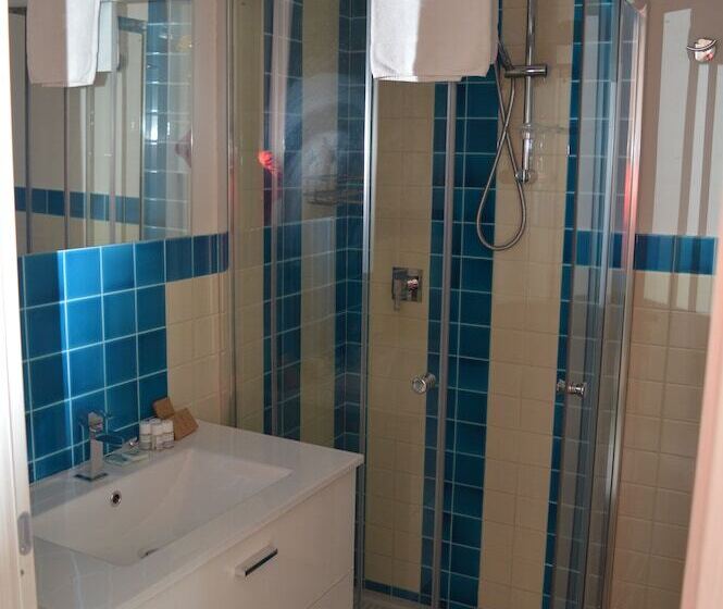 家庭海景房, Klaton Beach