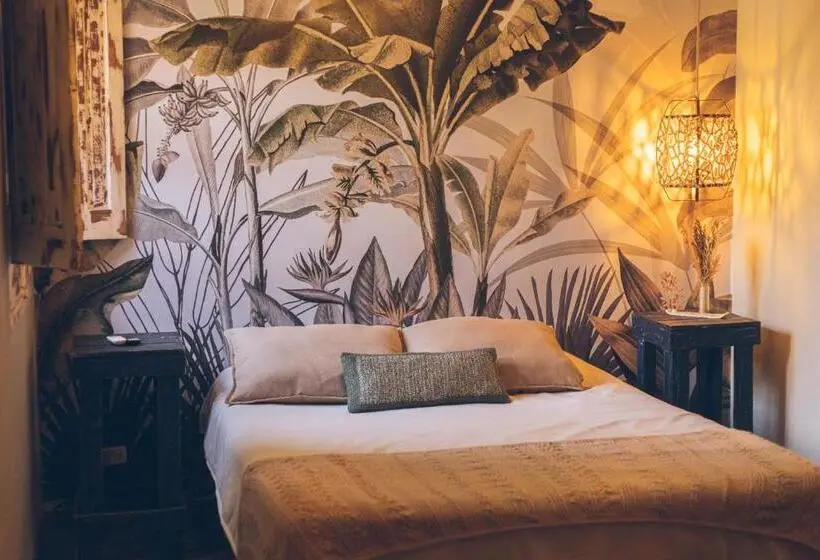 スタンダードトリプルルーム, Pura Vida Mae Hostel