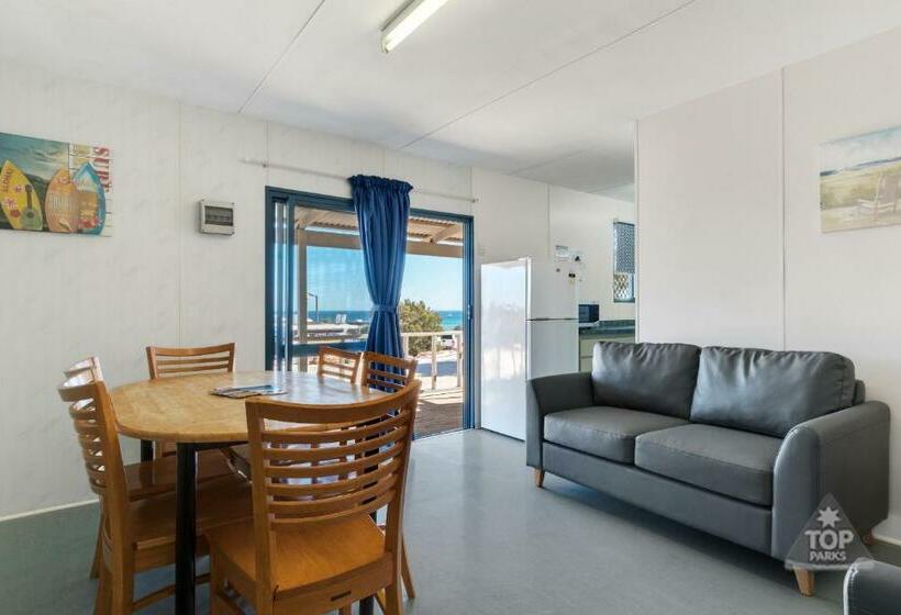 کلبه ییلاقی, Tasman Holiday Parks   Denham Seaside