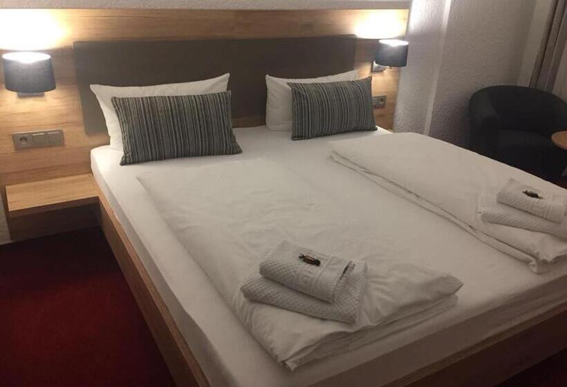 Standard Room, Vico S Hotel & Restaurant Asperg