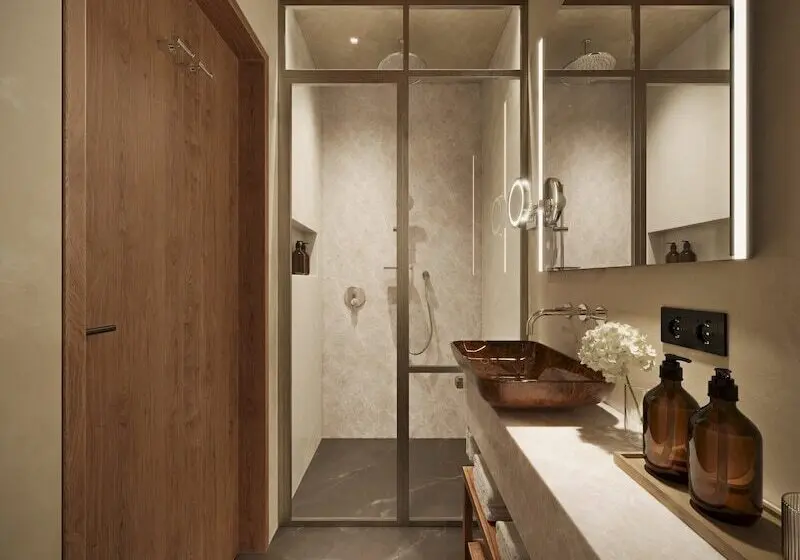 Classic-huone, Van Oys Maastricht Retreat