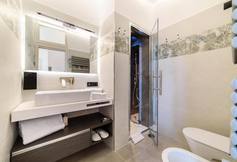 Полулюкс Повышенной Комфортности, Cloister Suites Amalfi