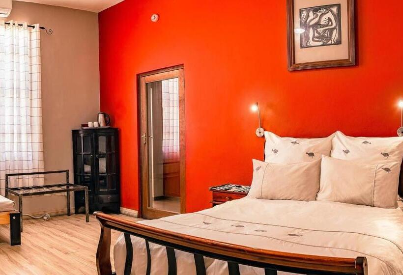 اتاق خانوادگی, Chameleon Backpackers & Guesthouse