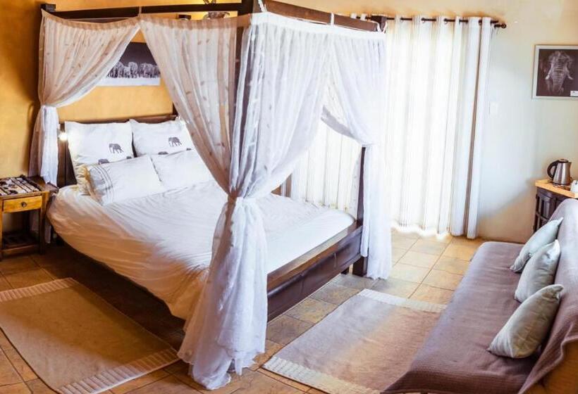 اتاق استاندارد با بالکن, Chameleon Backpackers & Guesthouse