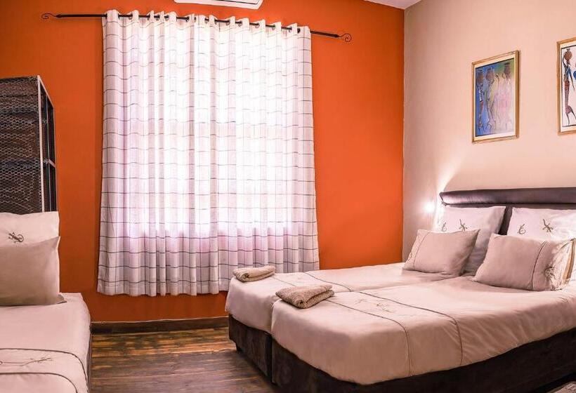 اتاق استاندارد سه نفره, Chameleon Backpackers & Guesthouse