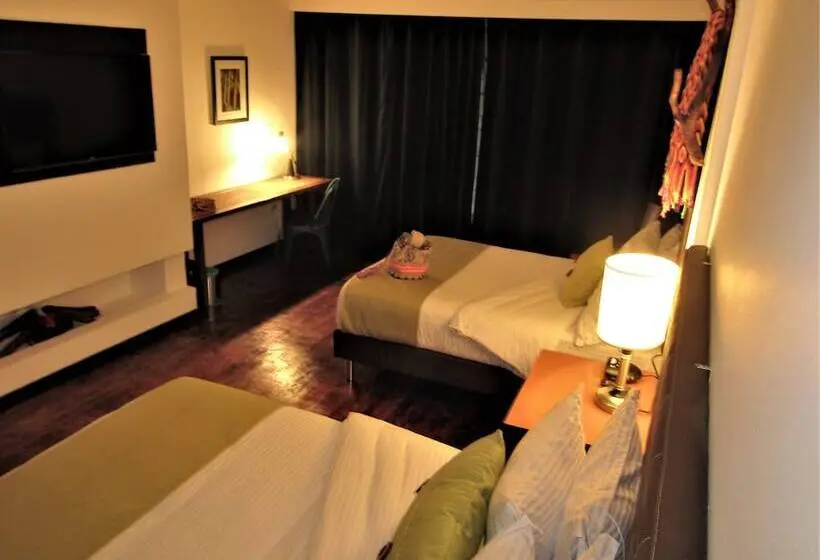 Standard Værelse 2 Dobbeltsenge, Bambu Inn