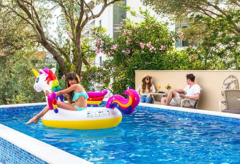 اتاق استاندارد, B&b Amfora