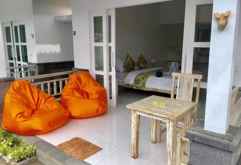 デラックスルーム, Narayana Homestay