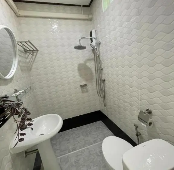 ガーデンビュースタンダードルーム, 3p Phuket Airport