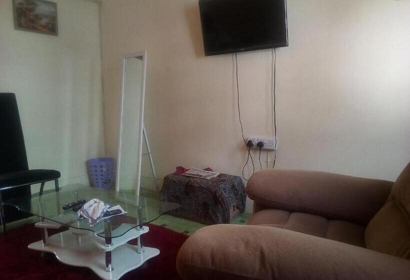 استودیو استاندارد با بالکن, Cdh Backpackers Premium