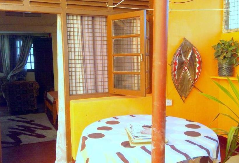 اتاق استاندارد چهار تخته, Cdh Backpackers Premium