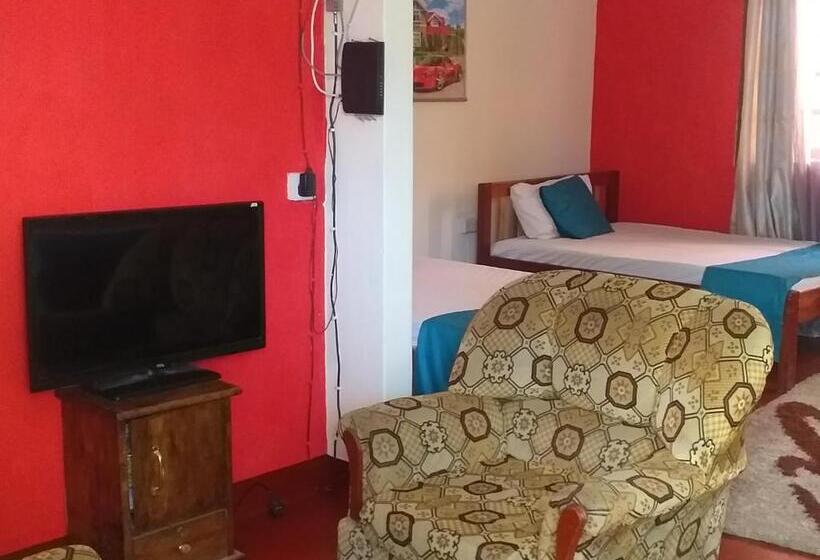 اتاق استاندارد چهار تخته, Cdh Backpackers Premium