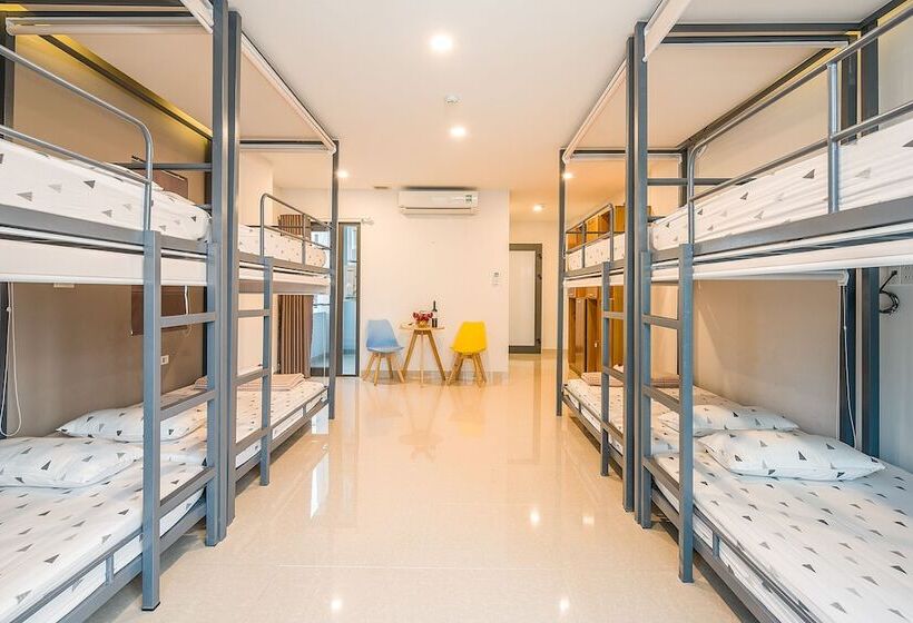 エコノミールーム, Pedersen Hostel