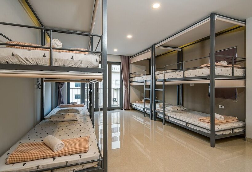 エコノミールーム, Pedersen Hostel