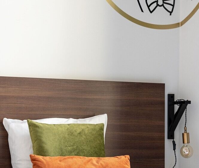 اتاق استاندارد, Alex Maastricht