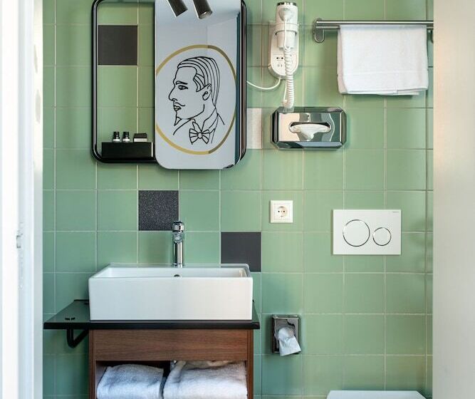 اتاق استاندارد, Alex Maastricht