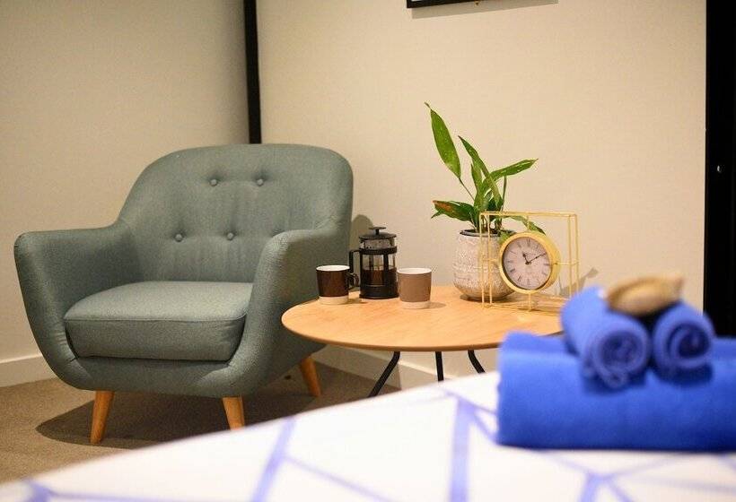 스탠다드 룸 공동 욕실, The Marion Hostel