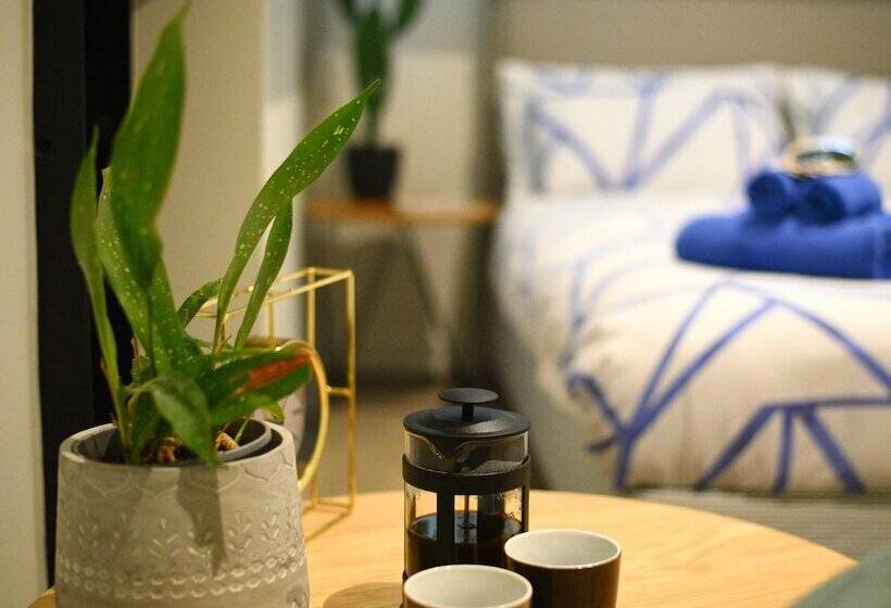 스탠다드 룸 공동 욕실, The Marion Hostel