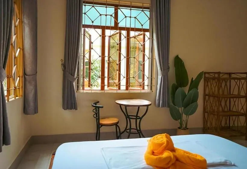 Habitación Deluxe, Karma Traders Kampot