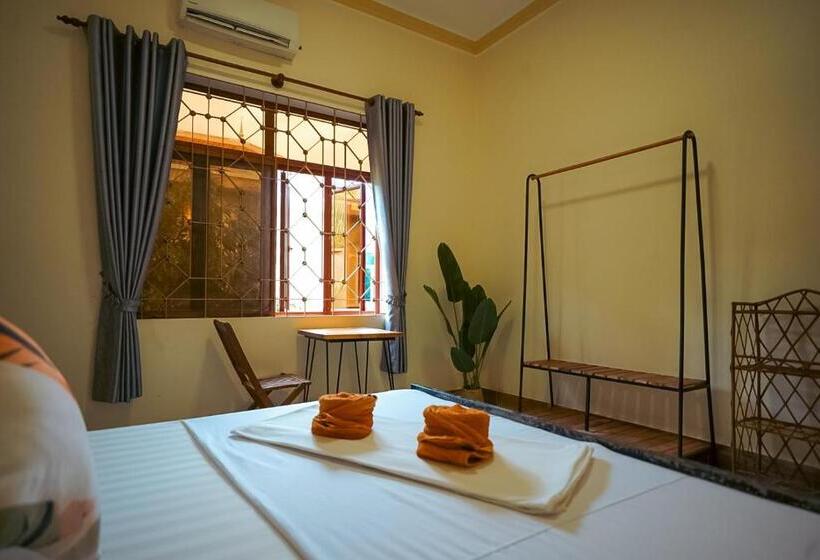 غرفة ديلوكس, Karma Traders Kampot