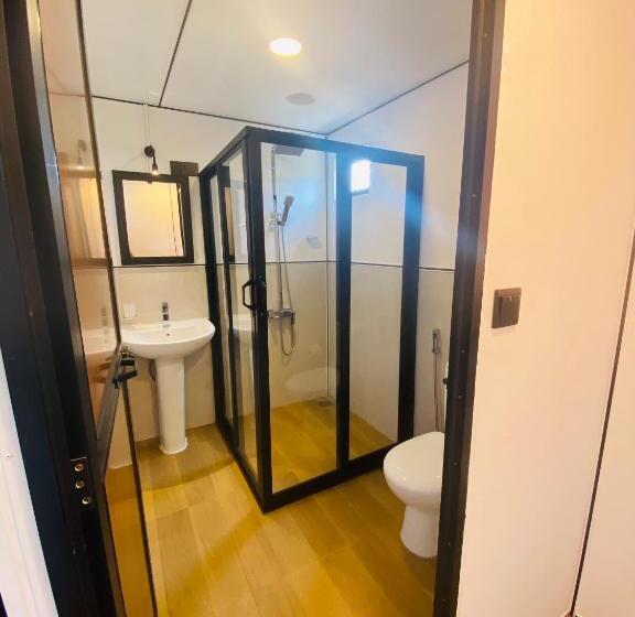 Standard Room King Size Bed, Box On Clouds