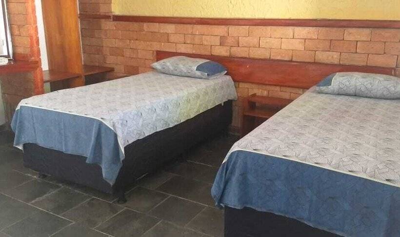 이코노미 트리플 룸, Pousada Vila De Atalaia