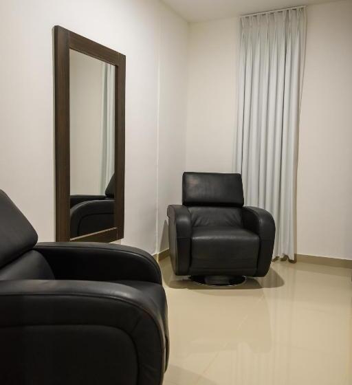 اتاق استاندارد یک نفره, Quarta Avenida