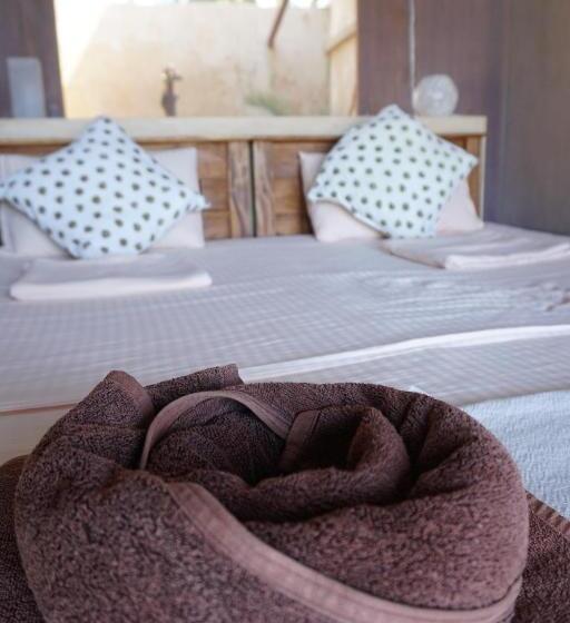 レイクビュースタンダードルーム, Kitelantis Hotel And Resort