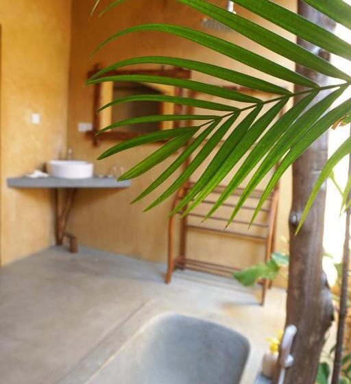 ویلای 3 خوابه, Kitelantis Hotel And Resort