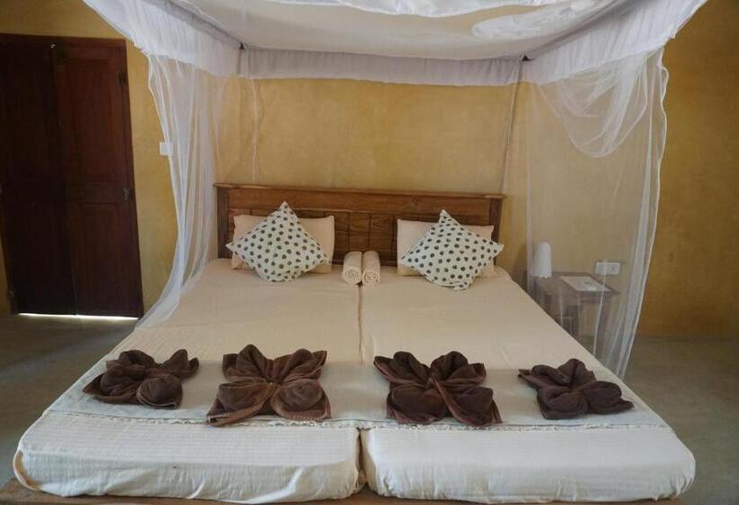 デラックスバンガロー, Kitelantis Hotel And Resort