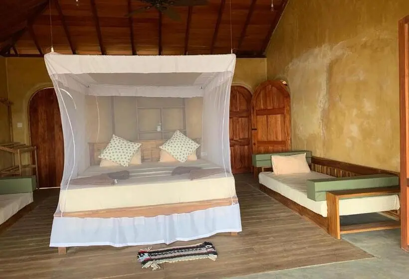 Standard-bungalow 2 Makuuhuonetta, Kitelantis Hotel And Resort